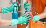 CÁCH LAU KÍNH SẠCH, SÁNG BÓNG ĐƠN GIẢN NGAY TẠI NHÀ