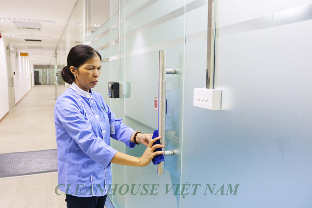 Dịch vụ vệ sinh tại Hà Nội luôn đặt yêu cầu chất lượng lên hàng đầu