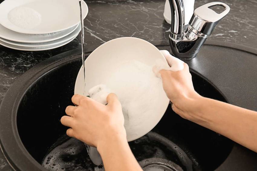Bí quyết cho cách rửa bát nhanh và sạch được nhiều người áp dụng