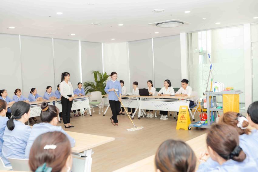 Những lưu ý quan trọng khi chọn công ty vệ sinh tại Đống Đa