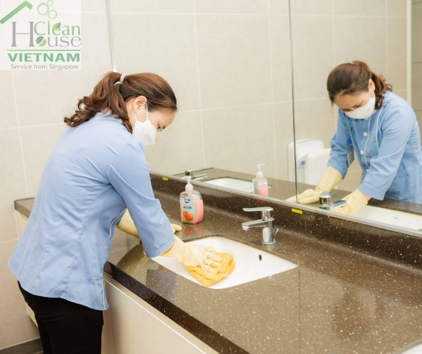 Dịch vụ vệ sinh hàng ngày cho trường học tại Đống Đa