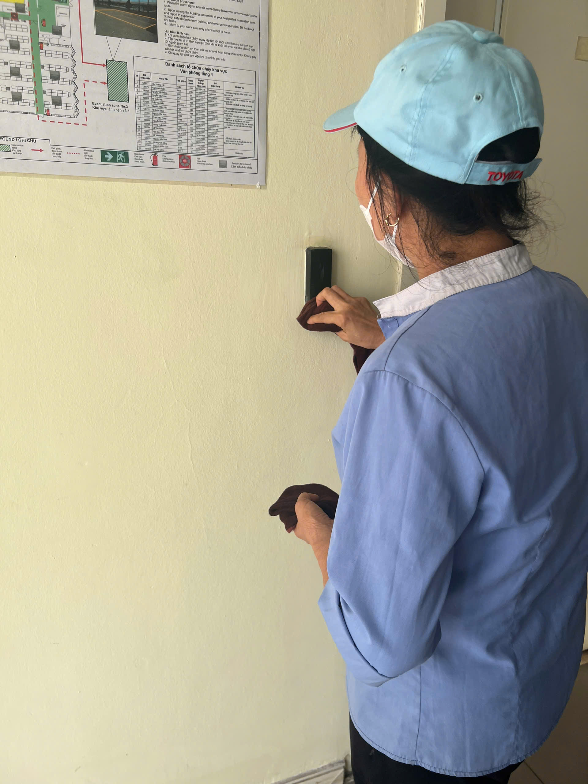CÔNG NHÂN CLEANHOUSE VIỆT NAM ĐƯỢC ĐÀO TẠO BÀI BẢN NHƯ THẾ NÀO?